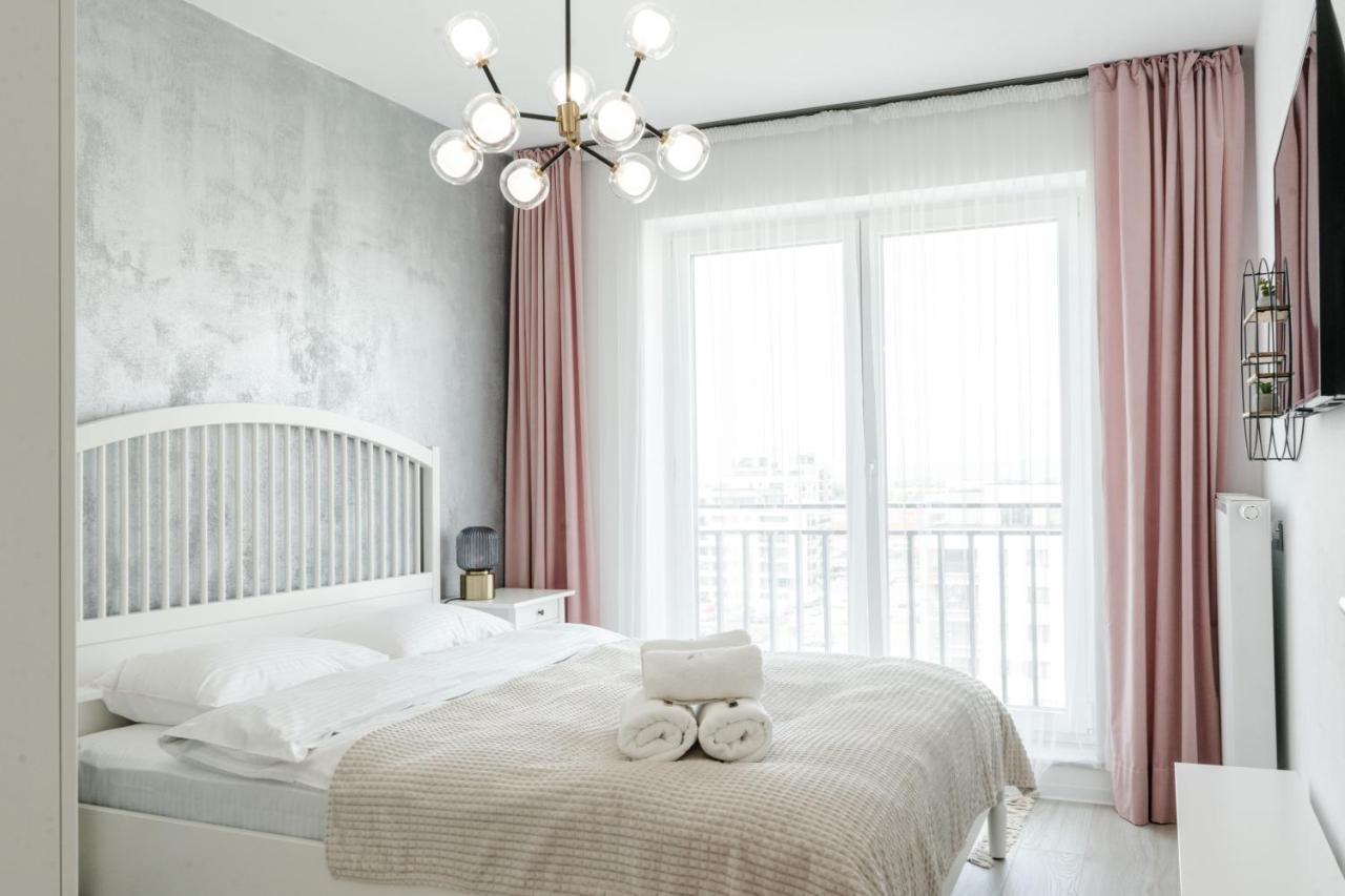 Apart B&V 701 Coresi - Luxury Mountain Haven Braşov Buitenkant foto