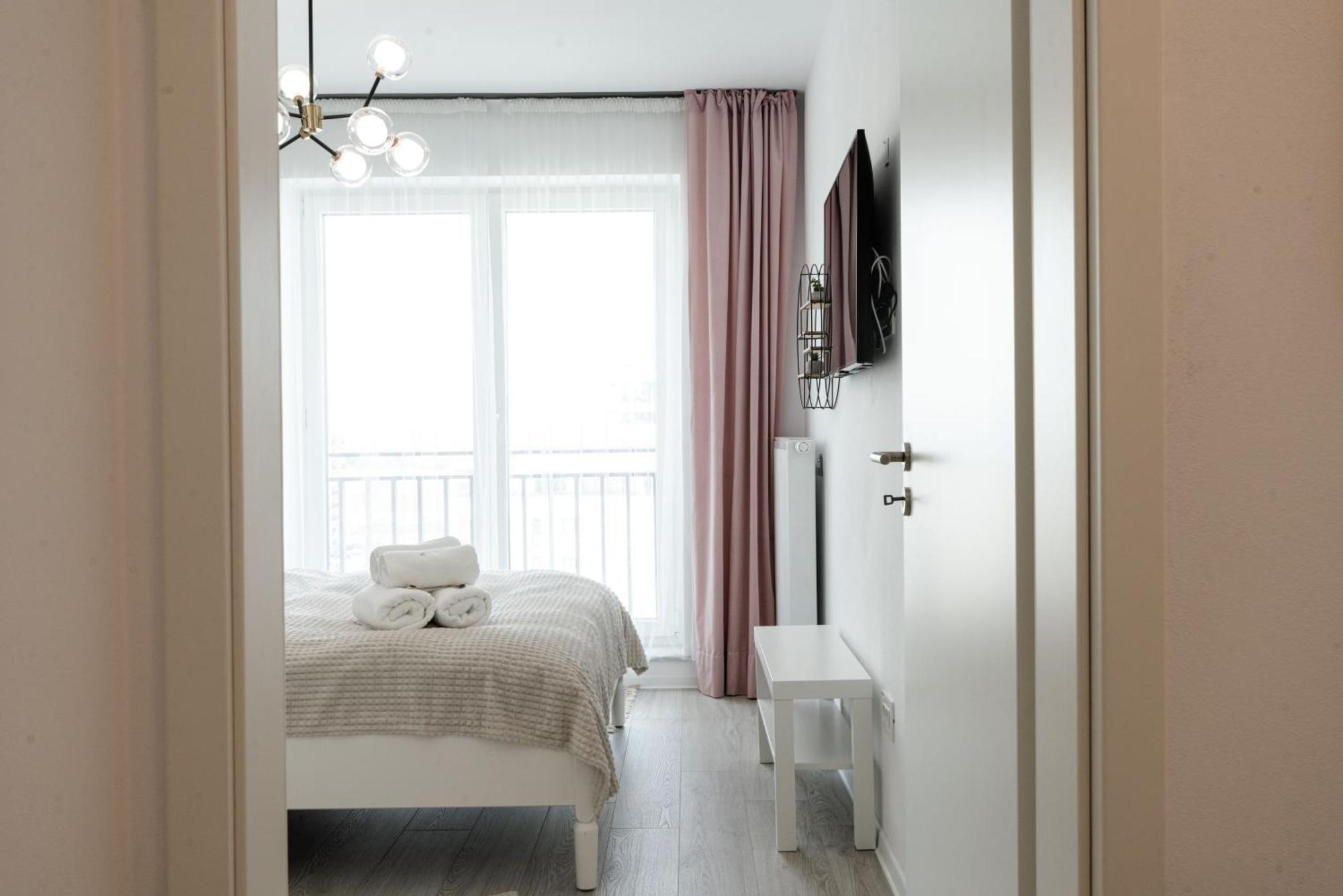 Apart B&V 701 Coresi - Luxury Mountain Haven Braşov Buitenkant foto
